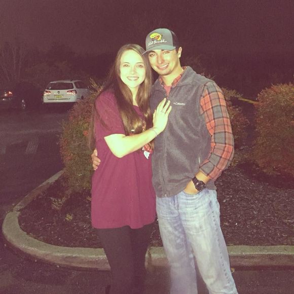 Meet your Posher, Hunter - Picture 1 of 1